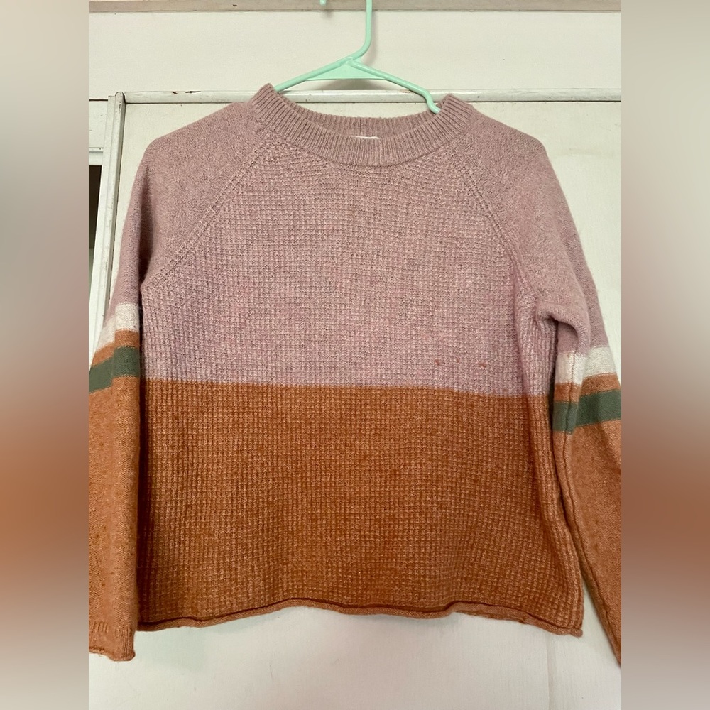 Madewell Pink and Gold Waffle Knit Sweater 💗